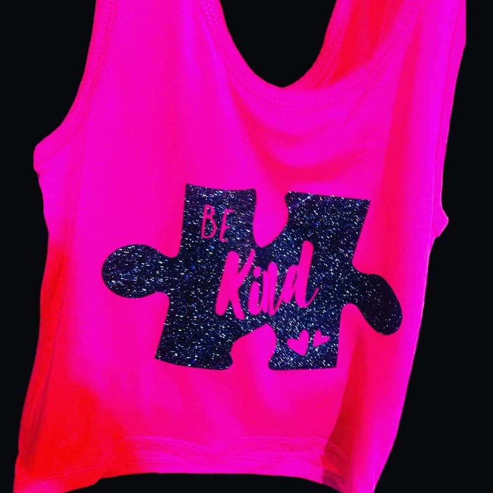 Autism awareness cropped tank